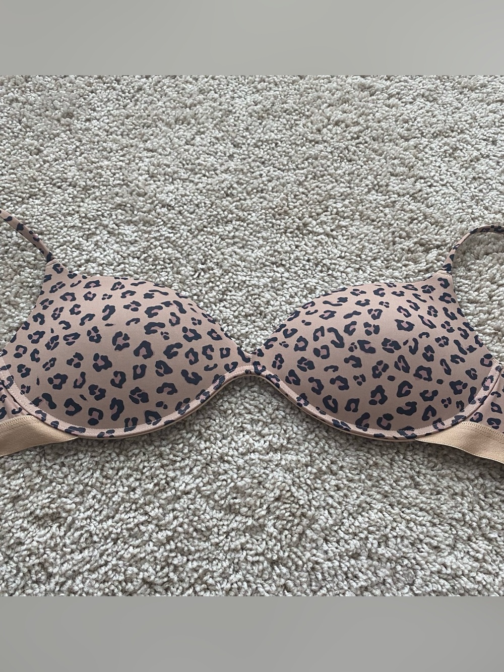 Pepper Bra 40A Zero-G Wirefree Lift Up Animal Print Leopard Bra Brown